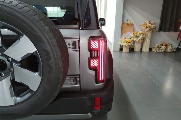 Used BAIC Off-Road BJ40 Electric Drive 2025 Advanced Edition