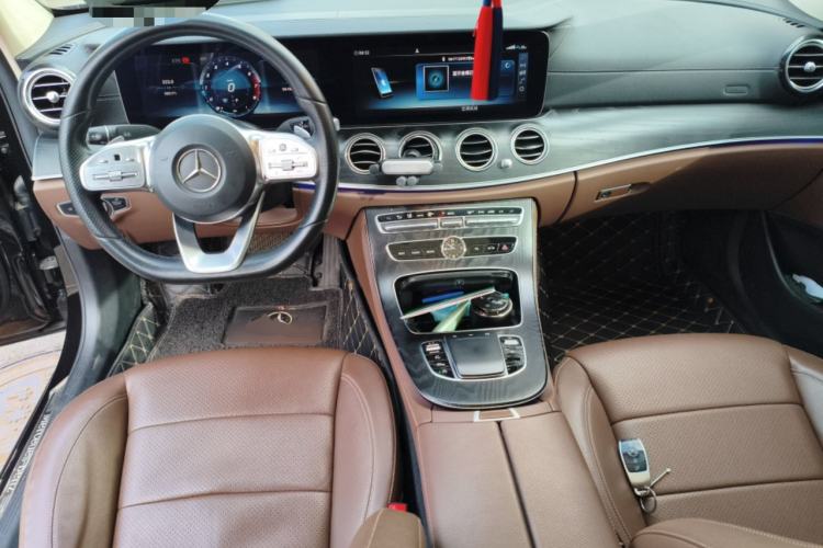 Used Mercedes-Benz E-Class 2019 E 300 L Sporty and Stylish Model