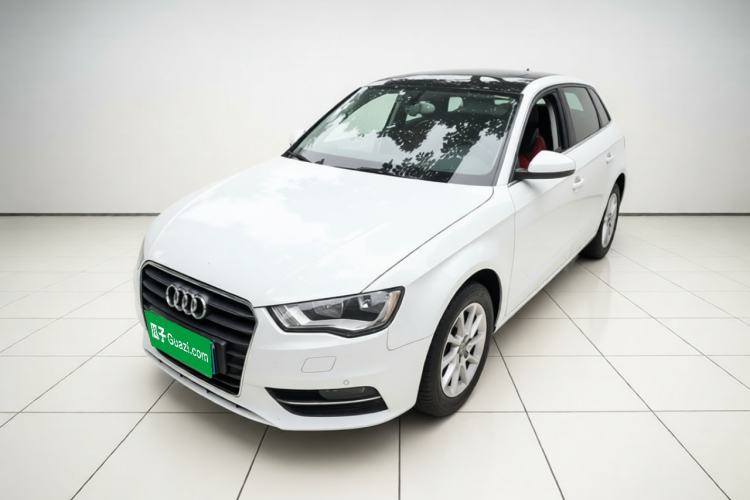 Used Audi A3 2014 Sportback 35 TFSI Automatic Style Edition Guazi used car, China used car export, Used car for sale, Used Audi cars, Cheapest cars for sale