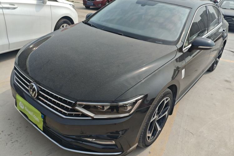 Used Volkswagen Magotan 2023 2 Million Units Limited Edition 330TSI DSG Leading Version