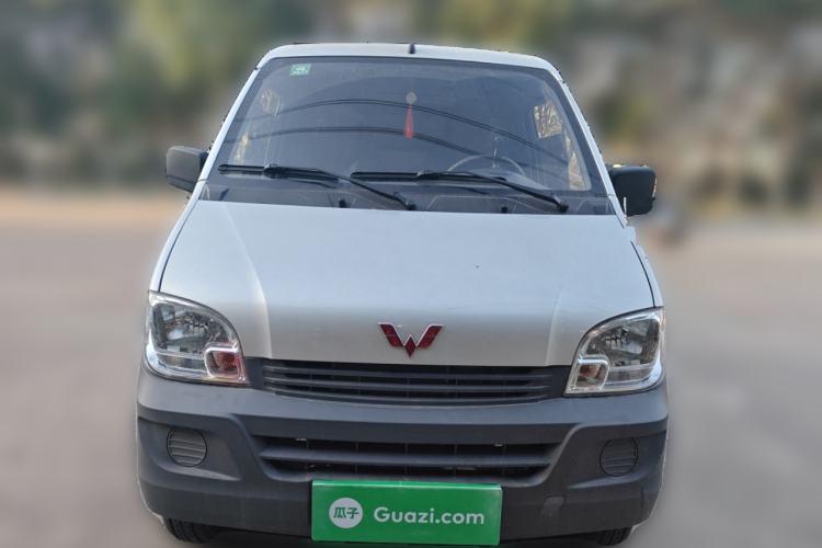 Used Wuling Zhiguang 2023 1.5L Utility Version with Enclosed Windows 2 Seats