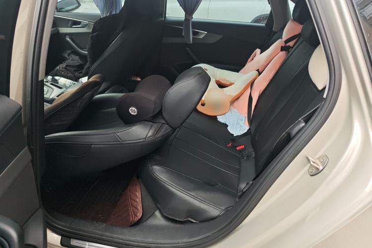 Used Audi A4L 2019 40 TFSI Ambition China VI