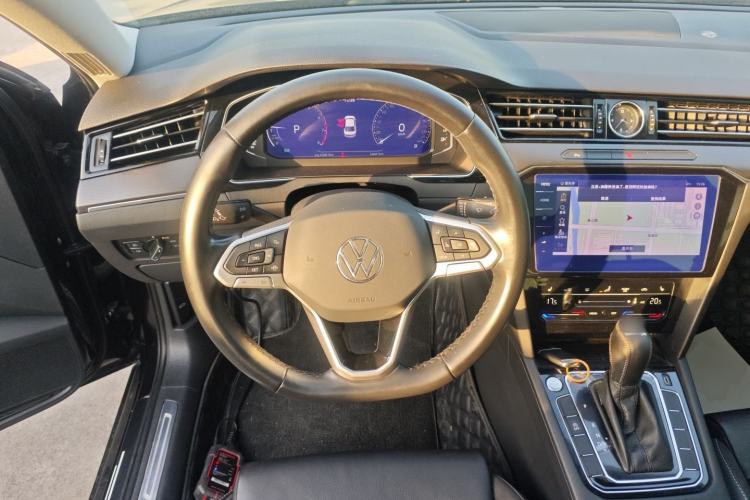 Used Volkswagen Magotan 2020 330TSI DSG Leading Model
