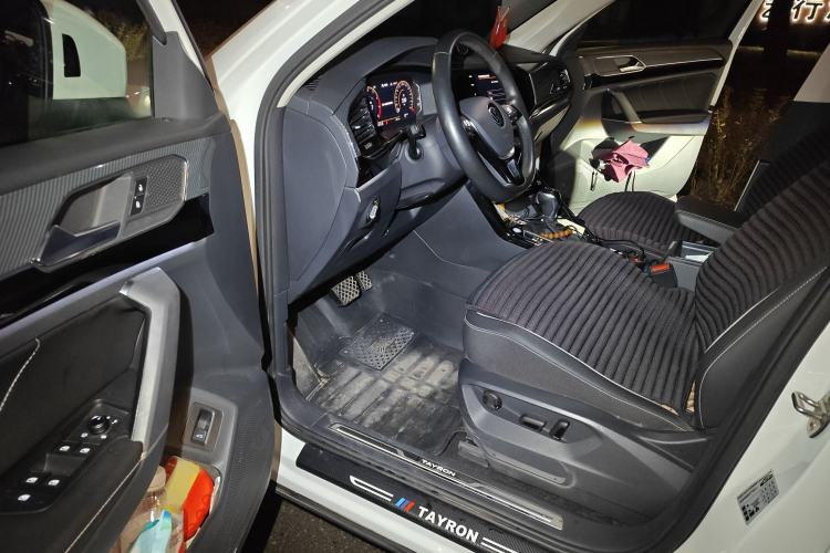 Used Volkswagen Tayron 2020 330TSI Two-Wheel Drive Luxury Connected Pro Edition
