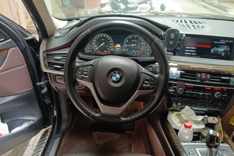 Used BMW X5 2018 xDrive28i
