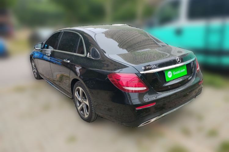 Used Mercedes-Benz E-Class 2017 E 300 L Sporty and Stylish Model