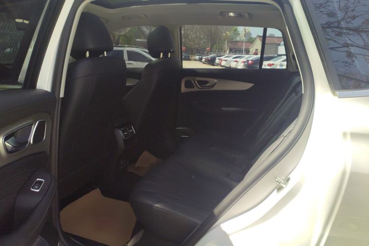 Used Roewe RX5 MAX 2021 Supreme Series 300TGI Automatic Luxury Cabin Edition Left Rear Seat