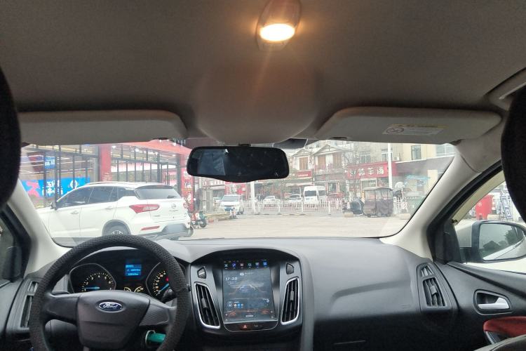 Used Ford Focus 2015 Hatchback 1.6L Automatic Comfort Model