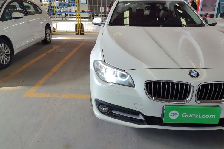 Used BMW 5 Series 2014 520i Elegant Edition