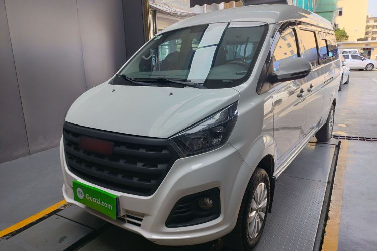 Used Jinbei Gold Hiace 2023 1.5L Passenger Vehicle Engineering Lion 5/6/7 Seater