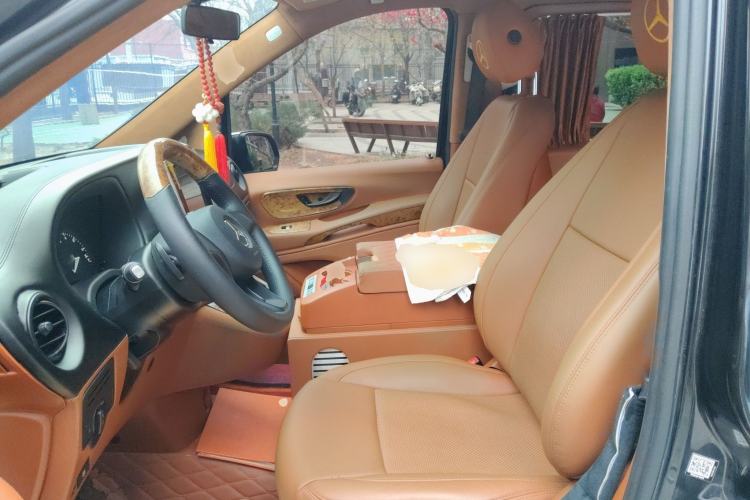 Used Mercedes-Benz Vito  Left Front Seat