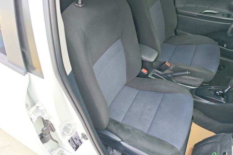 Used Toyota YARiS L Zhi Xuan 2016 Revised 1.5E CVT Charming Edition
