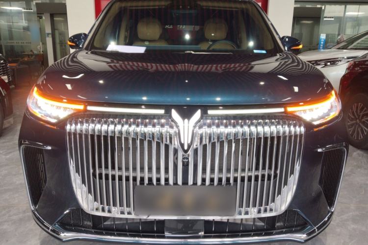 Used VOYAH Dream 2026 Model PHEV Kunpeng Pro Front