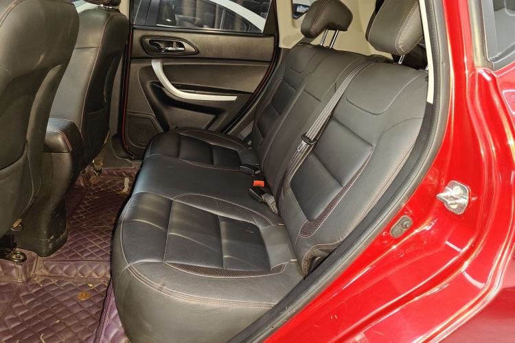 Used CHANGAN CS35 2016 1.6L Manual Luxury Model China V Standard
