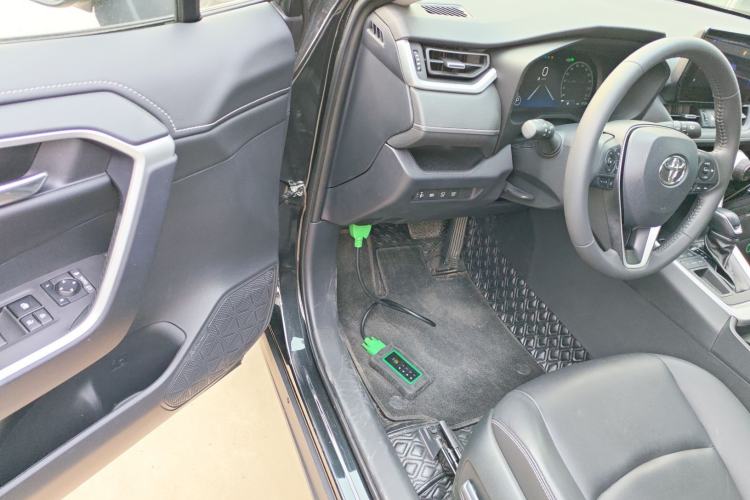 Used Toyota RAV4 2023 2.0L CVT Two-Wheel Drive Fashion Plus Edition