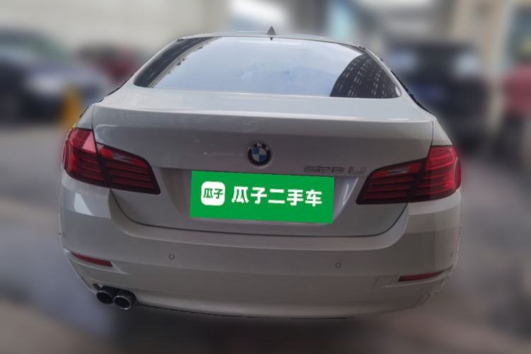 Used BMW 5 Series 2014 528Li Leading Model
