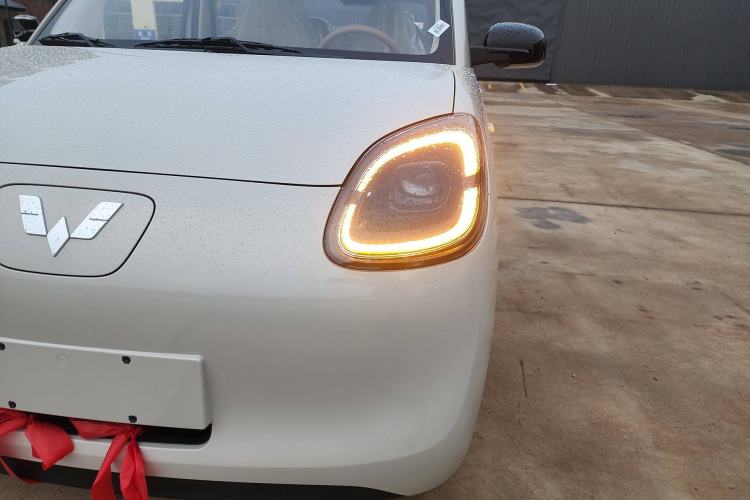 Used Wuling Hongguang MINIEV 2025 Four-Door Version Advanced Edition