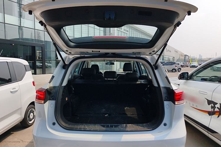 Used CHANGAN OSHAN X7 PLUS 2023 Enjoy Edition 1.5T Automatic Prestige 7-Seater
