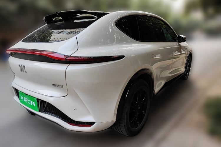 Used IM LS7 2023 90 kWh Elite Rear-Drive Version
