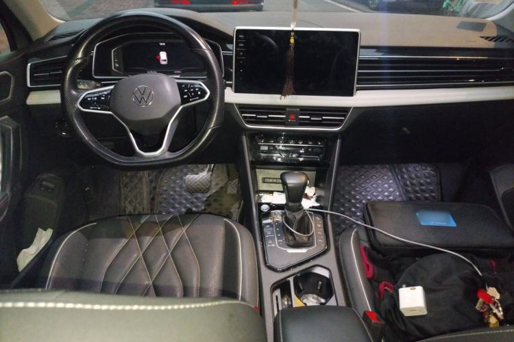 Used Volkswagen Tiguan L New Energy 2022 430 PHEV Plug-in Hybrid Prestige Edition Center Console
