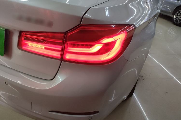 Used BMW 5 Series 2018 528Li Launch Special Edition
