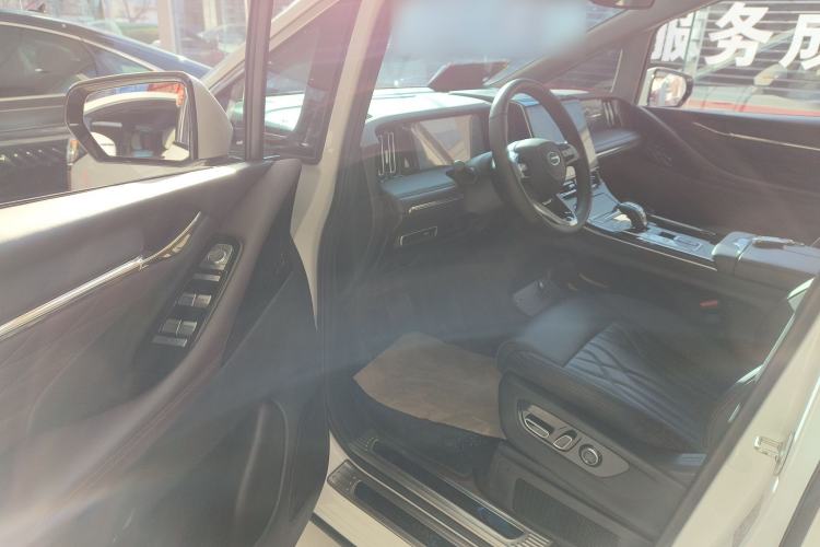 Used GAC Trumpchi M8 2024 Master Series 400T Ultimate Edition
