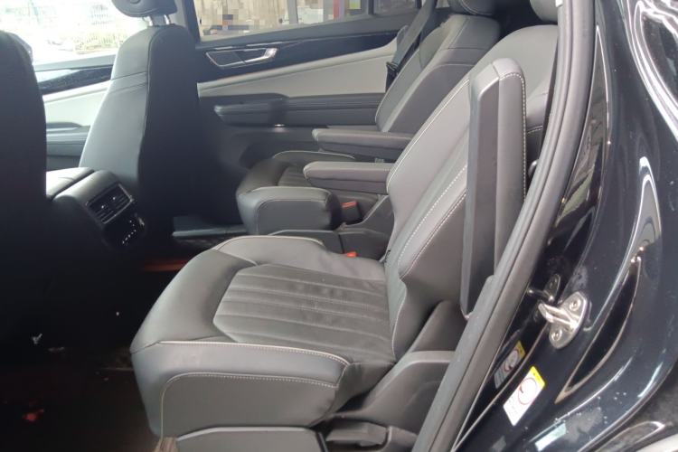 Used Volkswagen Teramont 2022 380TSI Four-Wheel Drive Prestige Luxury Edition Left Rear Seat