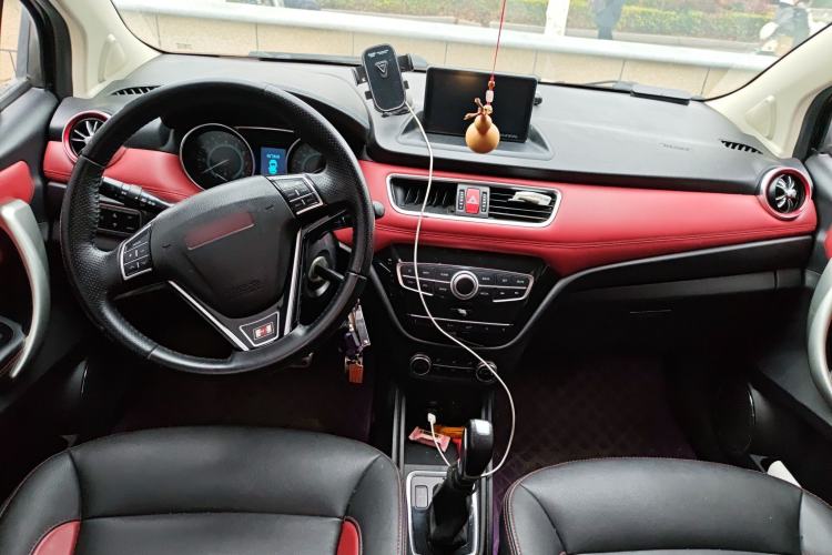 Used Haval H1 2015 1.5L AMT Luxury Model
