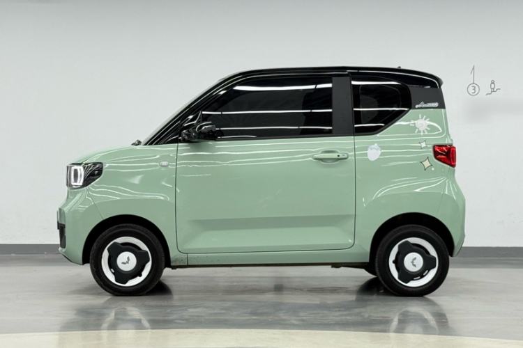 Used Wuling Hongguang MINIEV 2022 Macaron Fashion Model Lithium Iron Phosphate Exterior 3