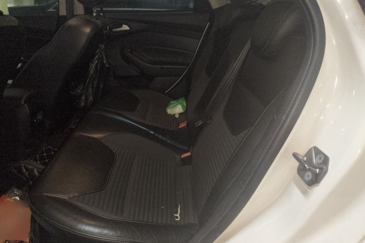 Used Ford Focus 2015 Hatchback 1.6L Automatic Fashion Edition