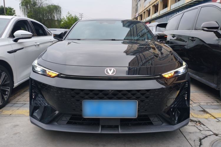 Used CHANGAN UNI-V 2024 1.5T Prestige Edition
