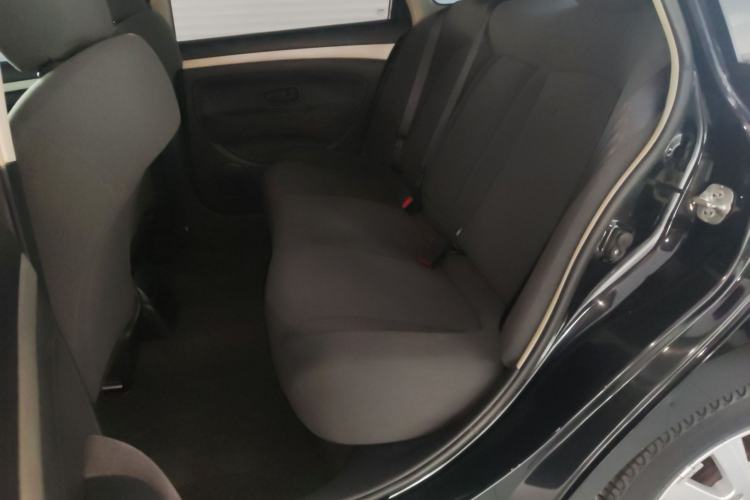 Used Nissan Sylphy 2016 Classic 1.6XE Automatic Leading Edition Left Rear Seat