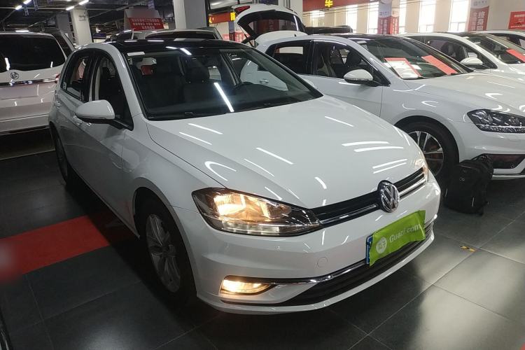 Used Volkswagen Golf 2018 230TSI Automatic Comfort Model
