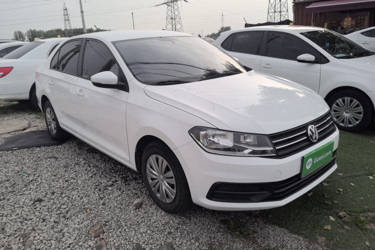 Used Volkswagen Santana 2021 1.5L Manual Fashion Edition Front Right 45 Deg