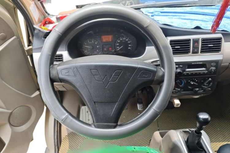 Used Wuling Rongguang 2011 1.2L Standard Version