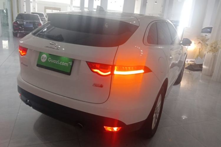 Used Jaguar F-PACE 2018 2.0T Four-Wheel Drive Urban Luxury Edition
