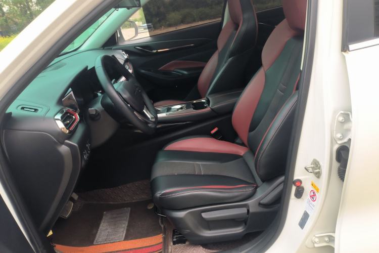 Used CHANGAN OSHAN X5 2021 1.5T DCT Prestige Edition Left Front Seat