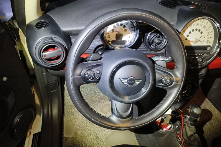 Used MINI 2011 1.6T COOPER S
