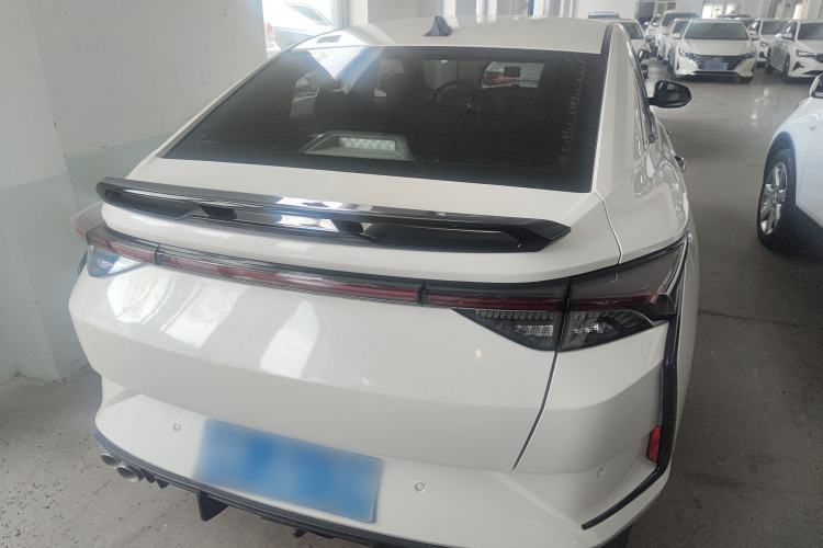 Used Dongfeng Aeolus Yixuan 2021 230T Automatic Zuiying Knight Edition Rear