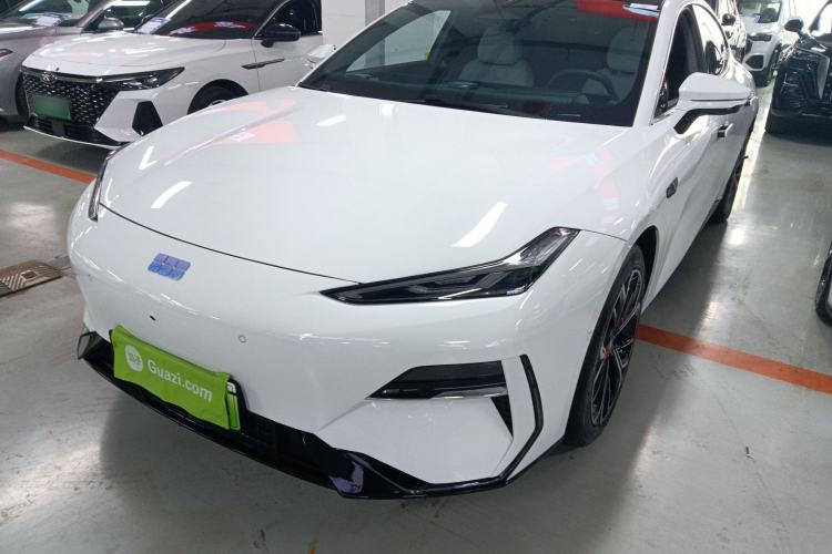 Used Geely Galaxy E8 2025 700 km Long-Range Intelligent Driving Version