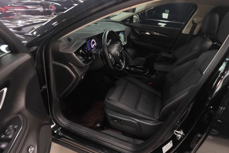 Used Buick Envision 2023 Encore Plus 652T Five-Seat Luxury Model