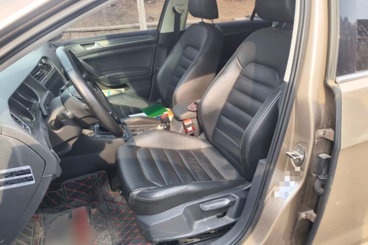 Used Volkswagen Golf 2016 230TSI Automatic Luxury Version