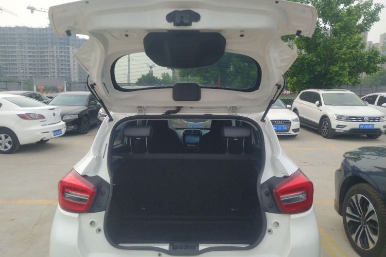 Used Dongfeng Fengon E1 2020 E-Motion Model
