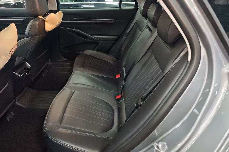 Used Ford Mondeo 2025 2.0T EcoBoost Luxury Version
