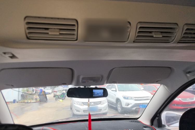 Used Dongfeng Fengon 330 2014 1.5L Manual Utility Version DK15
