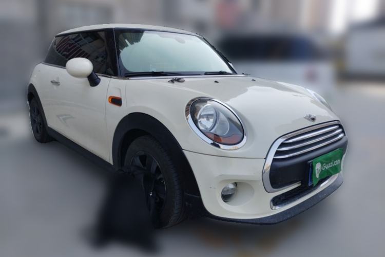 Used MINI 2016 1.2T ONE Front Right 45 Deg