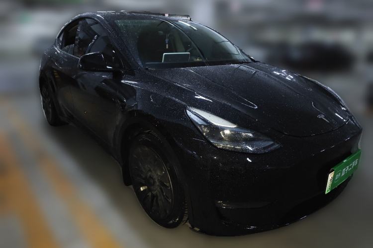 Used Tesla Model Y 2022 Long-Range All-Wheel-Drive Version
