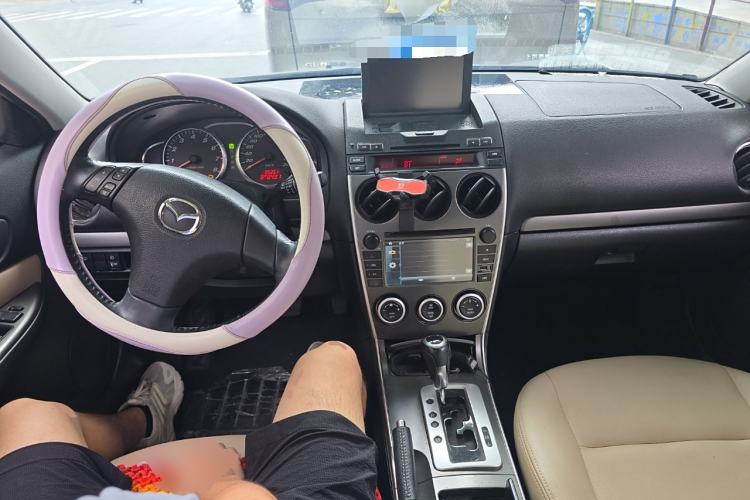 Used Mazda 6 2013 2.0L Automatic Fashion Edition Center Console