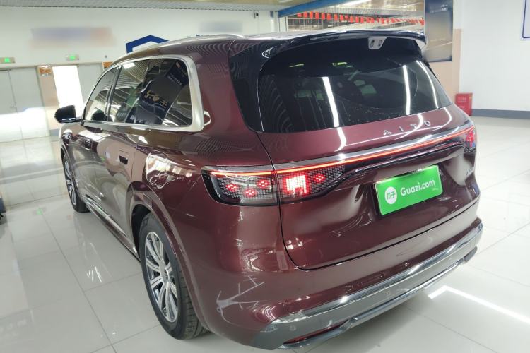 Used Hima AITO M8 2025 Extended-Range Max+ Version 53.4 kWh 6-Seater Edition
