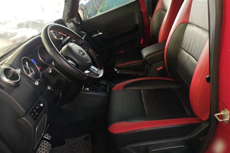 Used BAIC Off-Road BJ40 2017 40L 2.3T Automatic All-Wheel Drive Ring of the Tower Champion Edition
